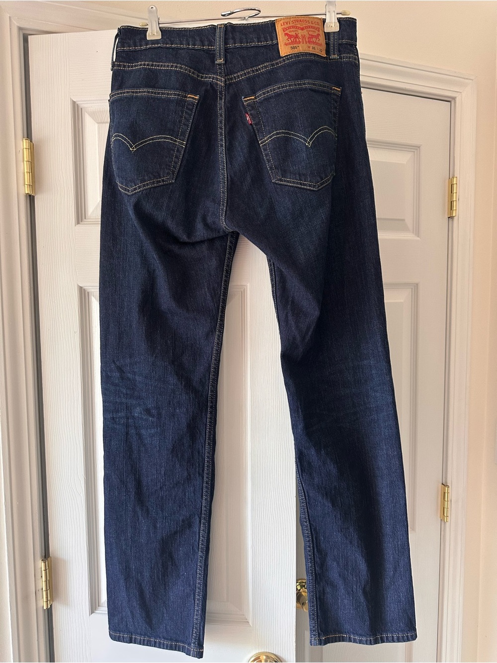 Levi’s 505 Regular Fit Jeans Men’s 31W” 32L” Dark Wash Straight Leg Denim. - Picture 3 of 5